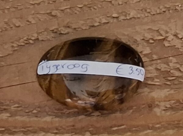 Tijgeroog geel hand/ knuffelsteen - Afbeelding 2